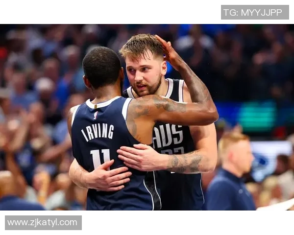 洛杉矶与独行侠激战比分揭晓精彩瞬间回顾与分析